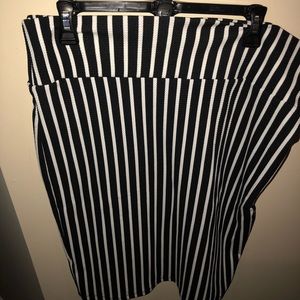 Lularoe Cassie skirt